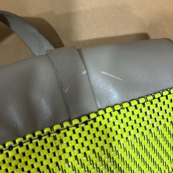 Marc Jacob’s cross body bag - Picture 4 of 8